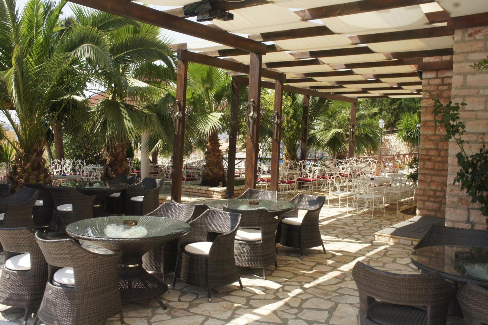 Hotel Panorama Saranda Kültér fotó
